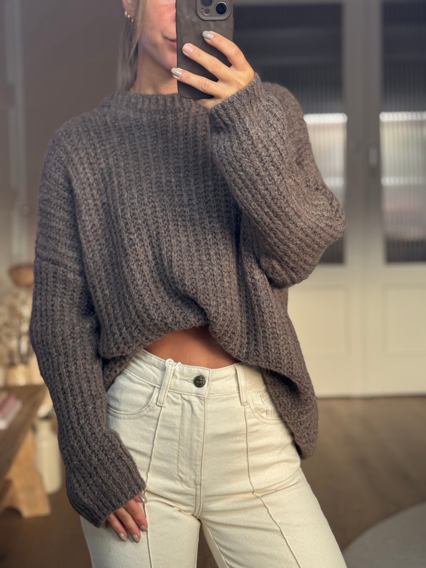 Oversized trui bruin