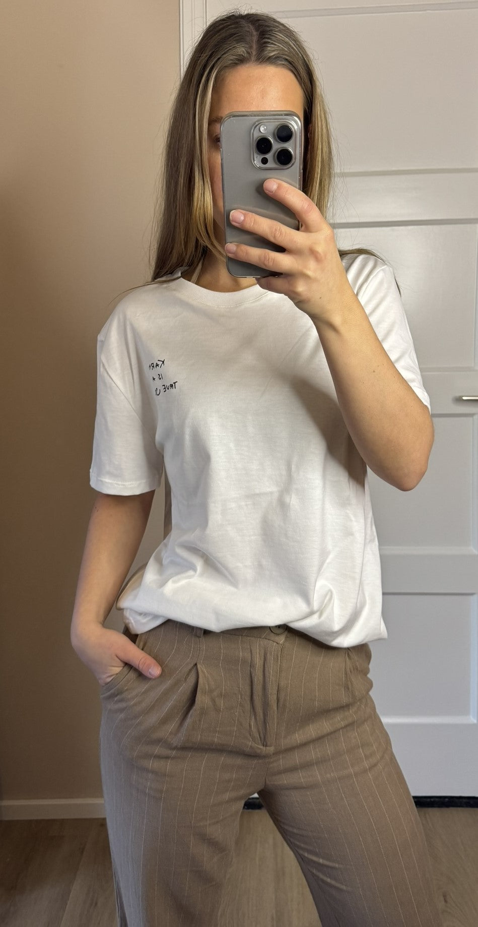 T-shirtje Karma - White