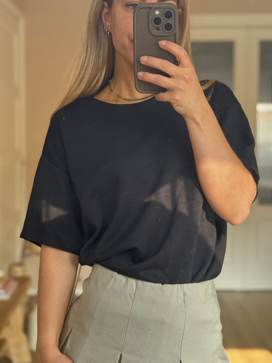 Mila T-shirt - Black
