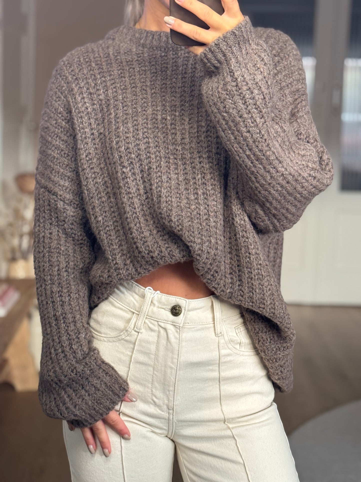 Oversized trui bruin